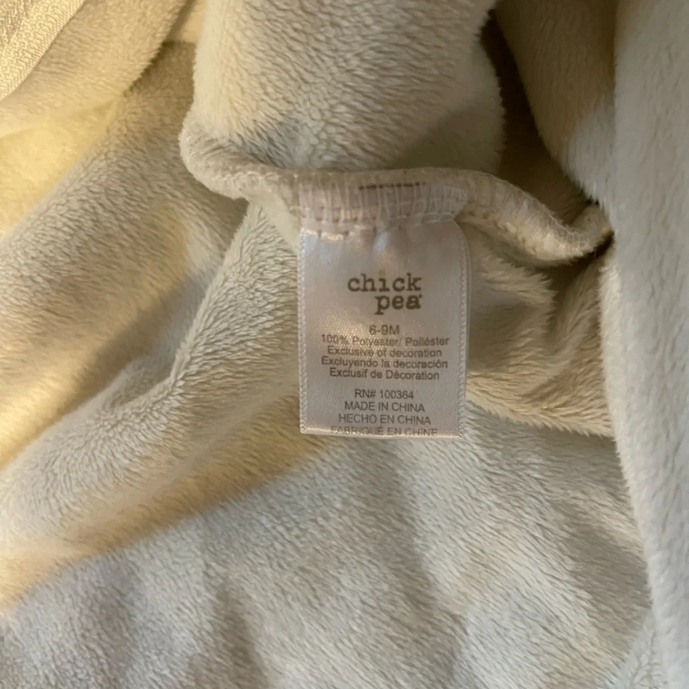 Chick Pea | white fuzzy warm sleep sack with owl | 6-9 mo